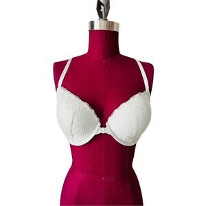 Victoria’s Secret Sage Lace Padded Underwire Push Up Front Closure Racer Bra 32D